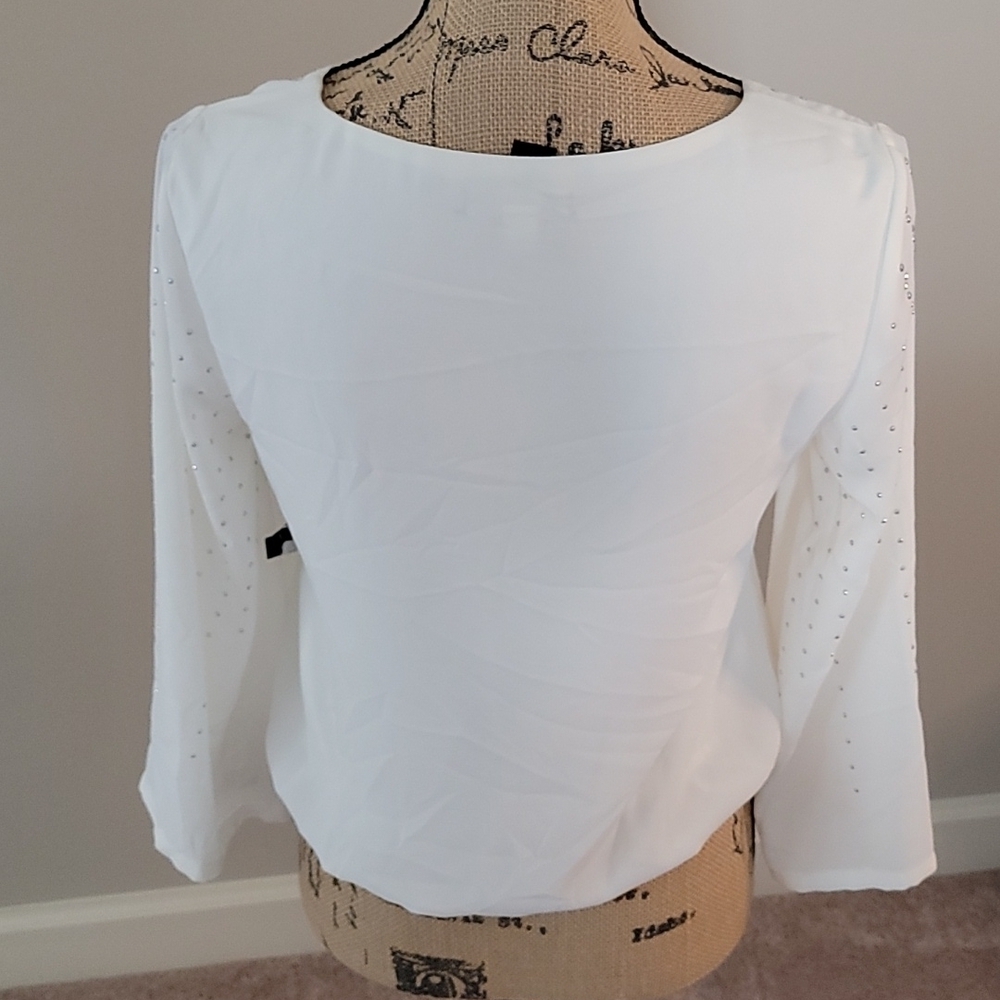Alfani Rose white Shimmer top - Picture 3 of 5
